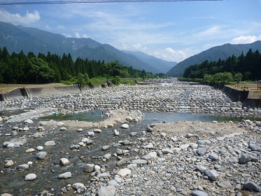 登川　 全断面魚道設計